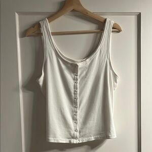 GAP White Sleeveless Crop Tank Top